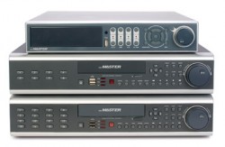 Видеорегистратор GANZ Digi-Master 208